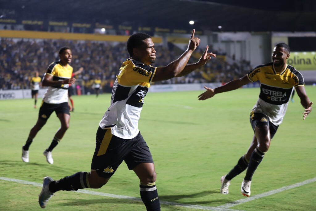 Foto: Celso da Luz/CEC