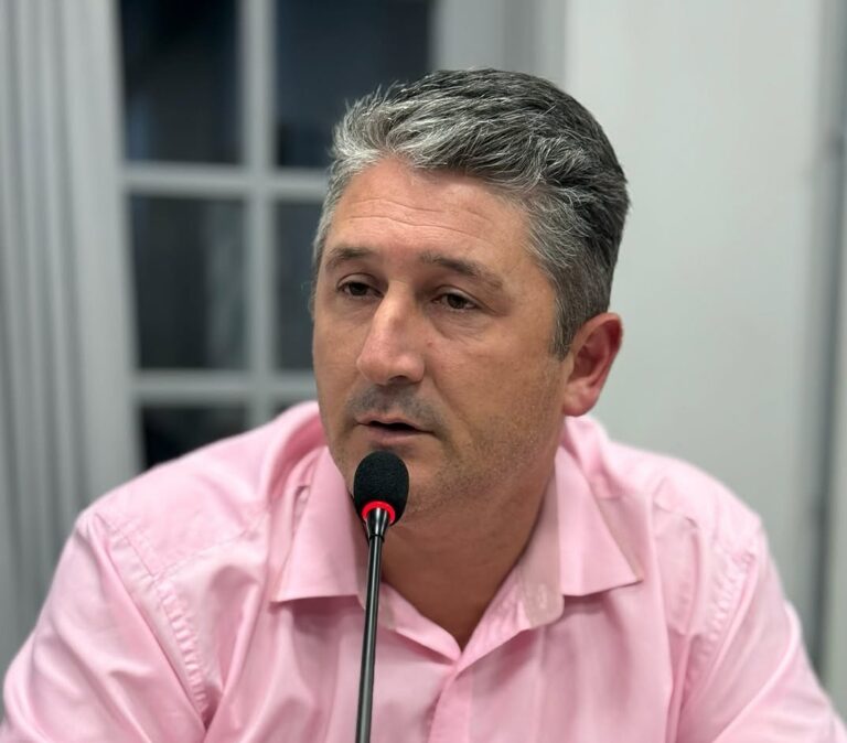 Vereador Rodrigo Péterle, autor do requerimento - Foto: Eduardo Scussel/Divulgação