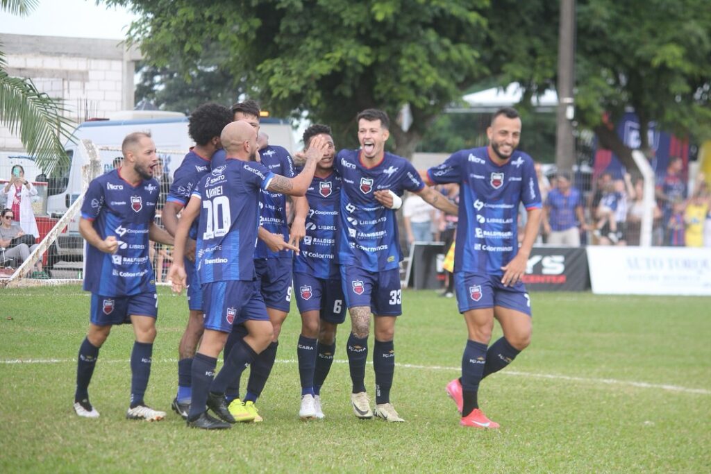Foto: Reprodução @icarafutebolclube