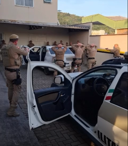 Foto e vídeo: Reprodução PMSC