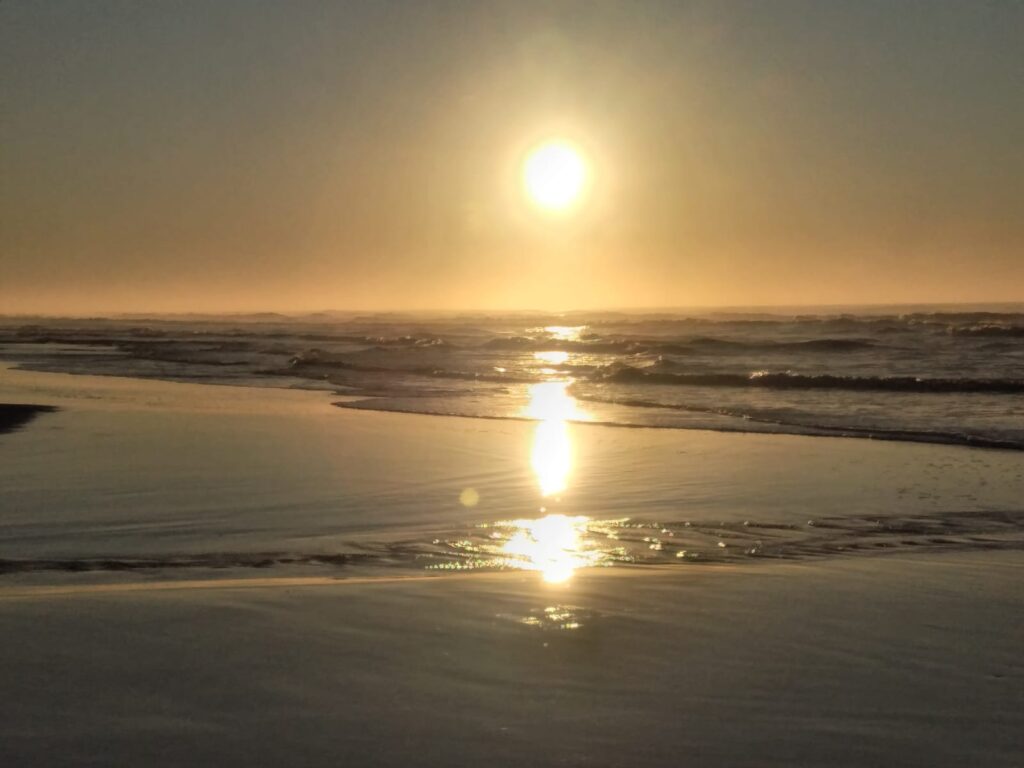 Amanhecer no Balneário Esplanada - Foto e vídeo: Paulo Sérgio Vieira