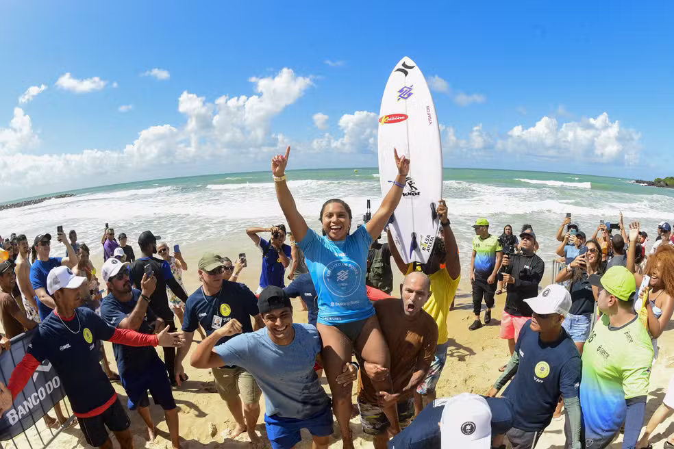 Tainá Hinckel - Circuito Brasileiro de Surfe - Foto: Marcio David/WSL