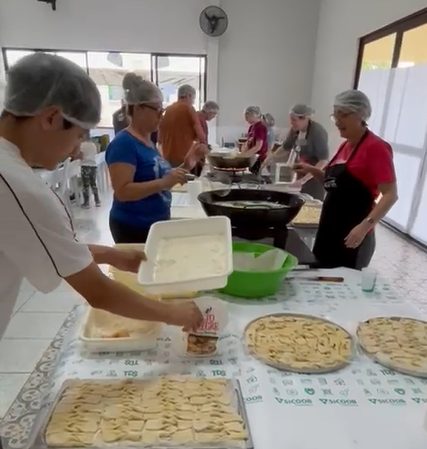 Fotos e vídeo: Reprodução Redes Sociais