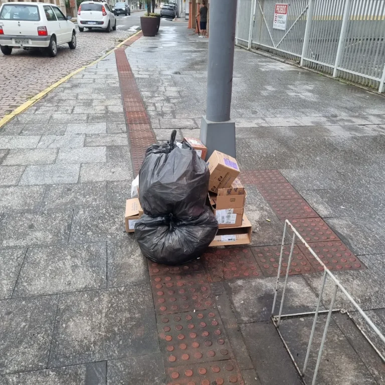 Fotos: Reprodução @alvaroescaravaco/Redes Sociais